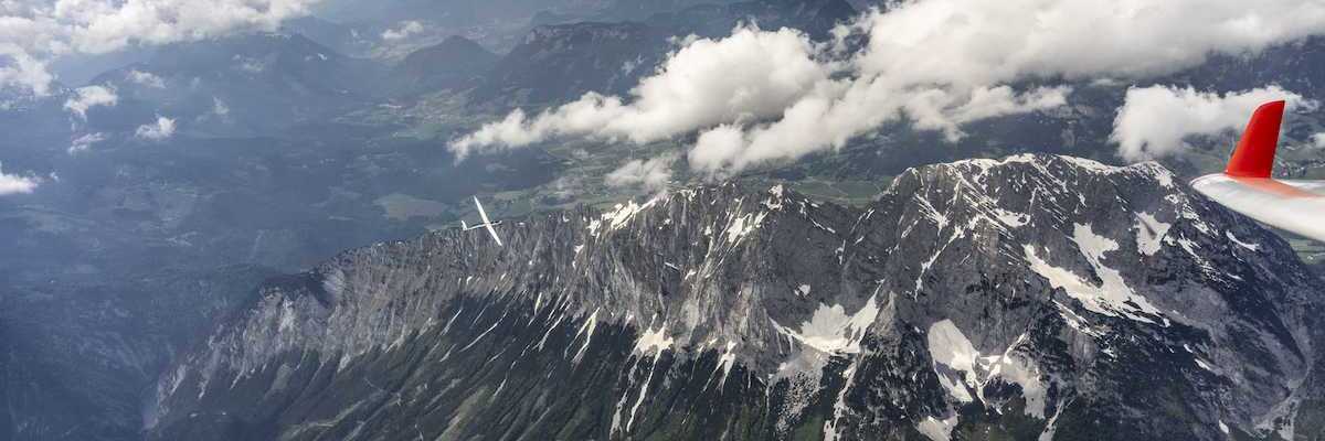 Flugwegposition um 13:05:14: Aufgenommen in der Nähe von Niederöblarn, 8960, Österreich in 2331 Meter